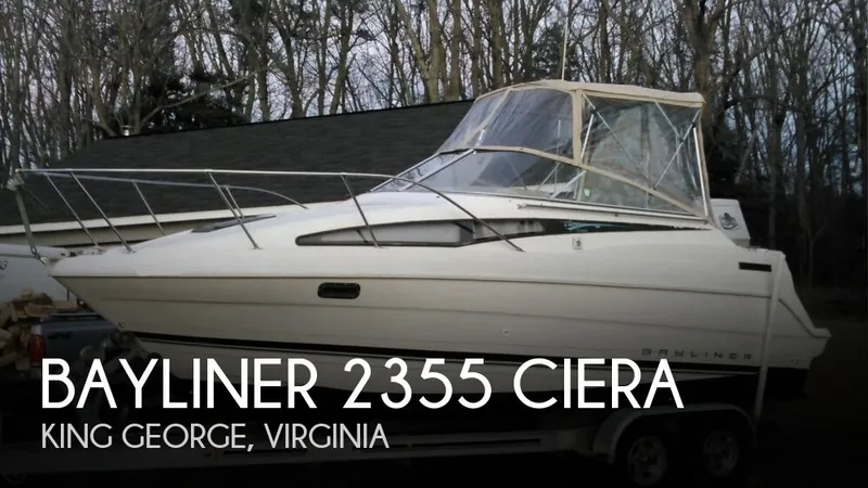 Slide: The Image of Bayliner 2355 Ciera 1996 - 0