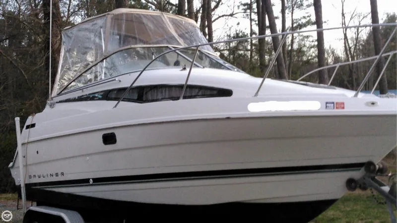 Slide: The Image of Bayliner 2355 Ciera 1996 - 1