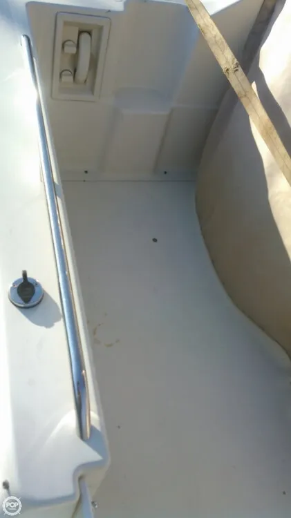 Slide: The Image of Bayliner 2355 Ciera 1996 - 10