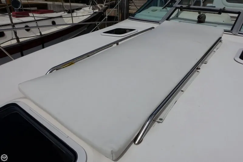 Slide: The Image of Sea Ray 300 Sundancer 1996 - 11