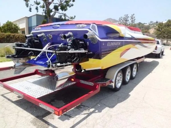 Slide: The Image of Eliminator 33 Daytona 2005 - 10