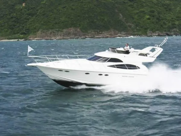 Slide: The Image of Dyna 48 Flybridge 2002 - 0