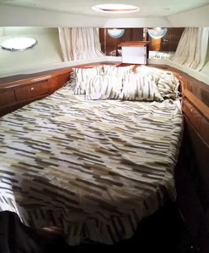 Slide: The Image of Dyna 48 Flybridge 2002 - 10