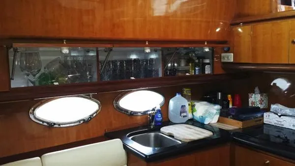 Slide: The Image of Dyna 48 Flybridge 2002 - 7