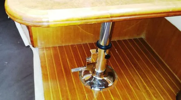 Slide: The Image of Dyna 48 Flybridge 2002 - 9
