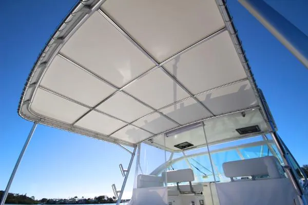 Slide: The Image of Cabo 32 2006 - 9