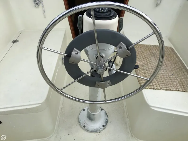 Slide: The Image of Islander Bahama 30 1980 - 6