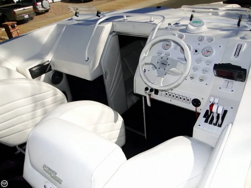 Slide: The Image of Warlock 31 SXT Cat 2001 - 6