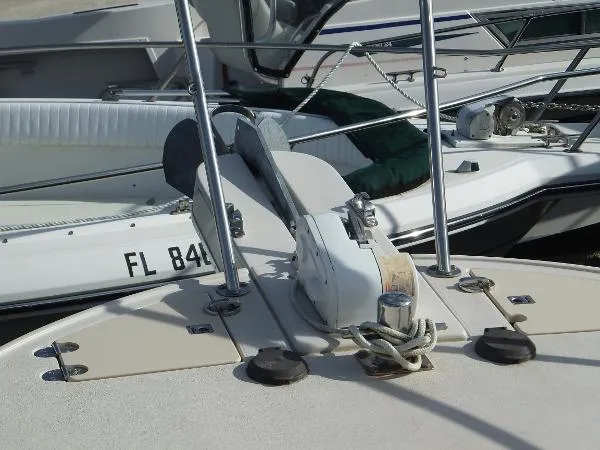 Slide: The Image of Albin 28 Flush Deck w/Generator 2004 - 6