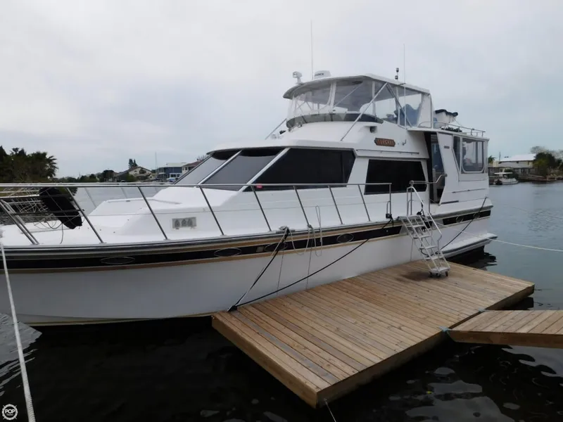 Slide: The Image of Sea Master 48 MY 1990 - 4