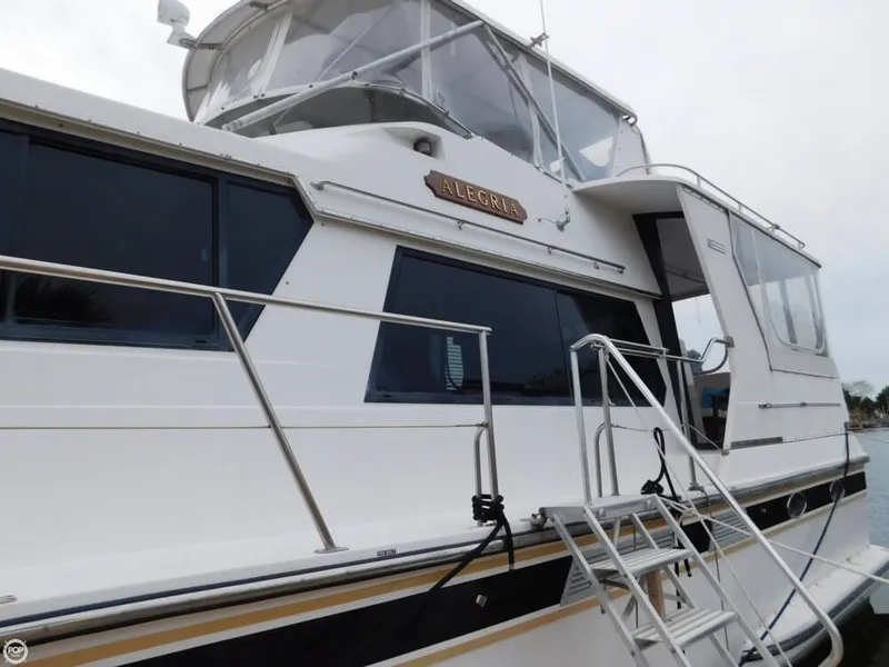 Slide: The Image of Sea Master 48 MY 1990 - 5