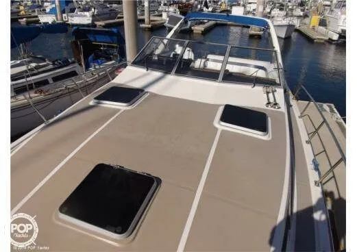 Slide: The Image of Bayliner 320 Conquest 1986 - 10