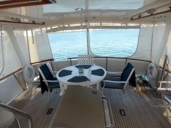 Slide: The Image of Spindrift Aft Cabin Motor Yacht 1984 - 7
