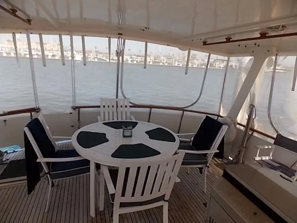 Slide: The Image of Spindrift Aft Cabin Motor Yacht 1984 - 8