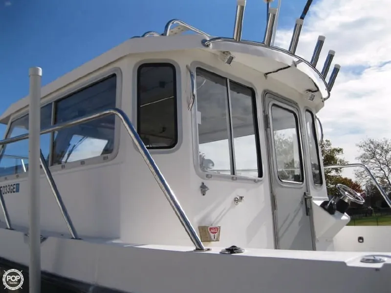 Slide: The Image of Osprey 30 Pilothouse 2004 - 9