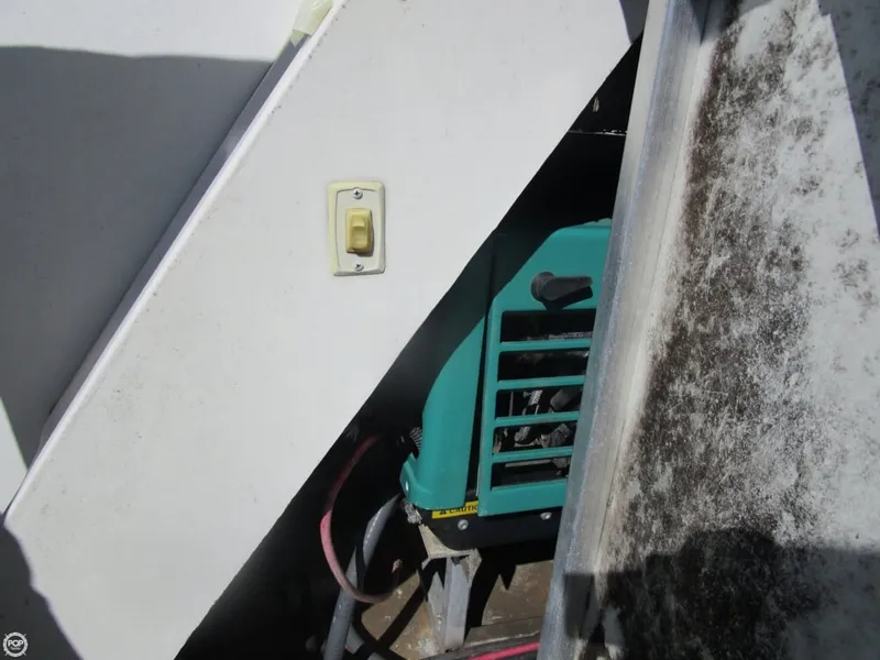 Slide: The Image of Catamaran 35 2002 - 9