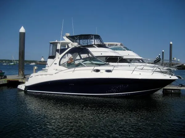 Slide: The Image of Sea Ray 320 Sundancer 2005 - 0
