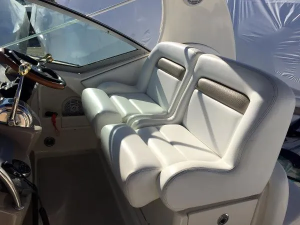 Slide: The Image of Sea Ray 320 Sundancer 2005 - 2