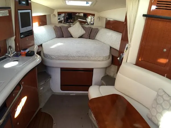Slide: The Image of Sea Ray 320 Sundancer 2005 - 7