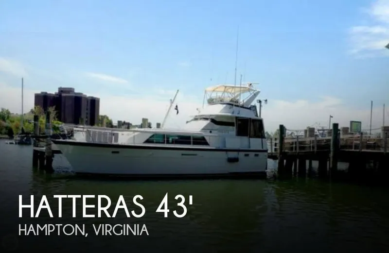 Slide: The Image of Hatteras 43 Double Cabin 1983 - 0