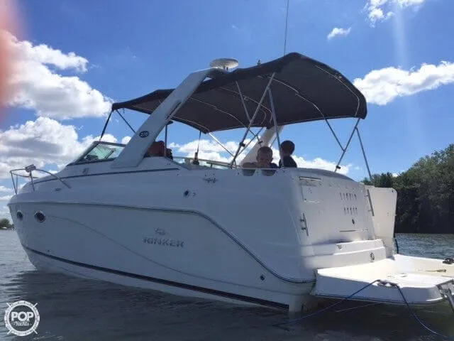 Slide: The Image of Rinker 270 Express Cruiser 2006 - 4