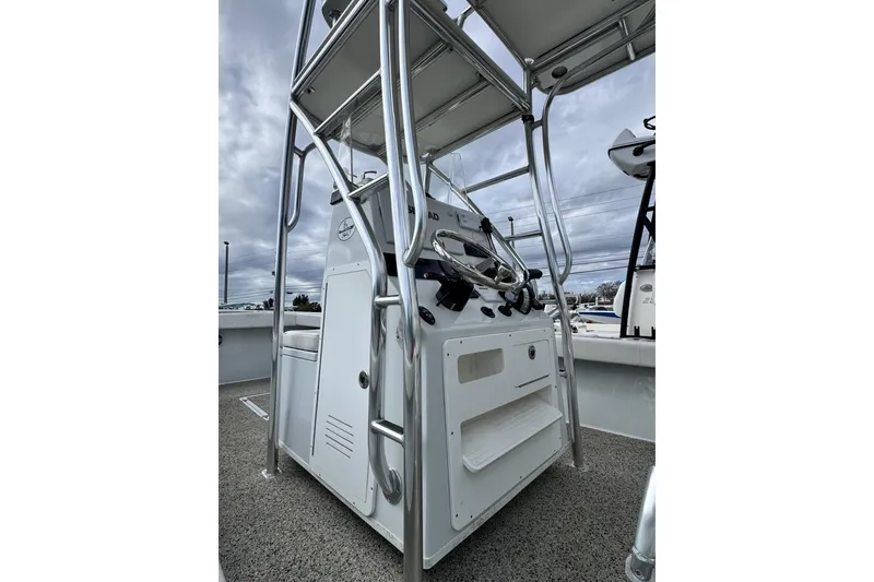 Slide: The Image of 2021 Pair Customs 24 Center Console MV boat with sleek design and sturdy structure. - 11