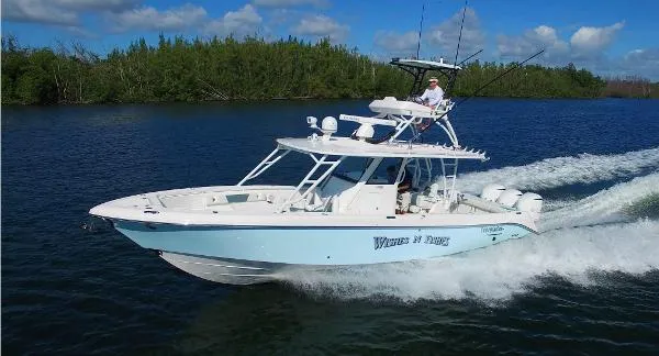 Slide: The Image of Everglades 355CCX Tournament Rigged 2014 - 0