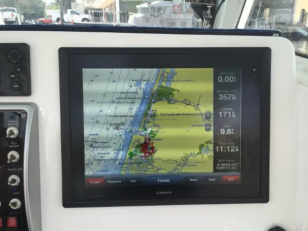 Slide: The Image of Everglades 355CCX Tournament Rigged 2014 - 11