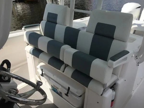Slide: The Image of Everglades 355CCX Tournament Rigged 2014 - 8