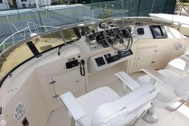 Slide: The Image of Carver Yachts Californian 45 Sundeck Double Cabin 1989 - 8