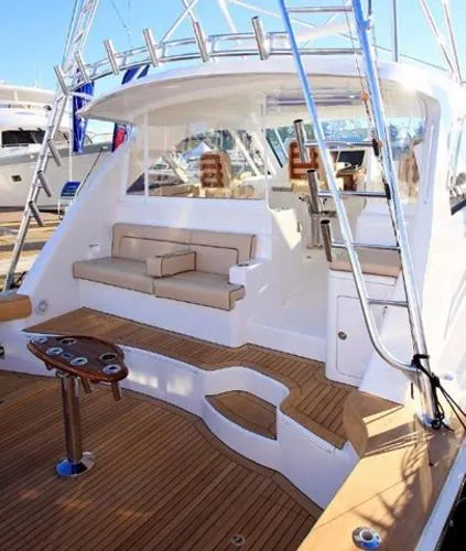 Slide: The Image of Hatteras 45 Express 2017 - 7