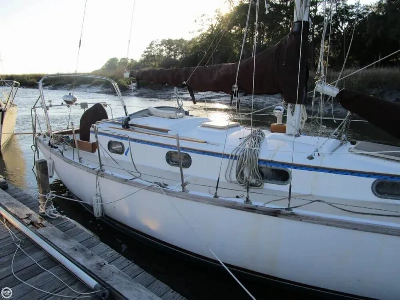 Slide: The Image of Cape Dory 30 1982 - 2