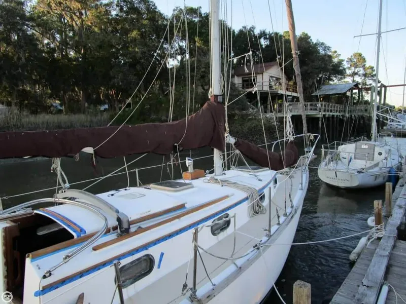 Slide: The Image of Cape Dory 30 1982 - 8