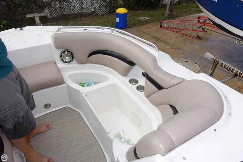 Slide: The Image of Hurricane SD2200 Xtreme 2013 - 8