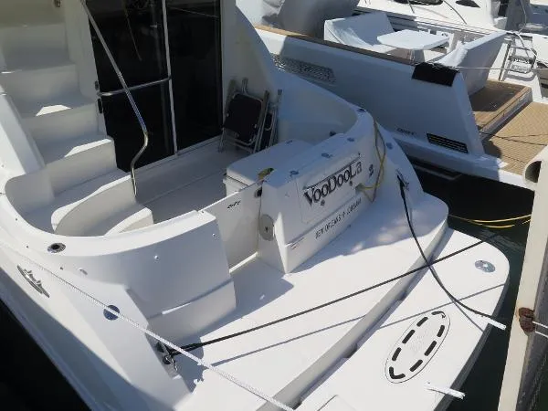 Slide: The Image of Sea Ray 390 Sedan Bridge 2010 - 5