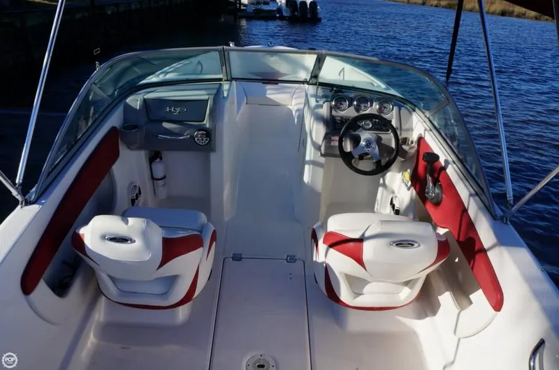 Slide: The Image of Chaparral H20 19 Sport 2012 - 10