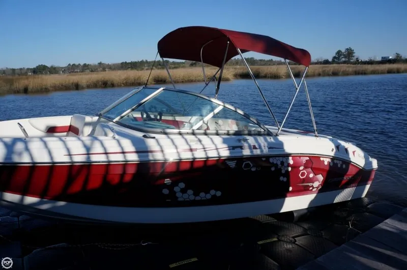 Slide: The Image of Chaparral H20 19 Sport 2012 - 3
