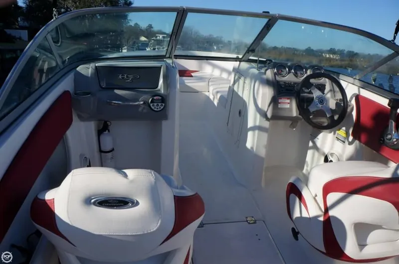 Slide: The Image of Chaparral H20 19 Sport 2012 - 5