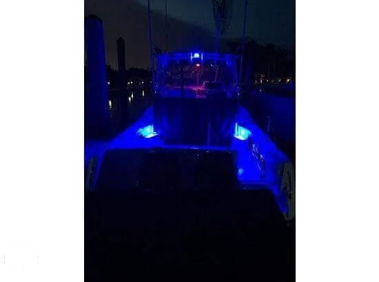 Slide: The Image of Grady-White 300 Marlin 2001 - 4