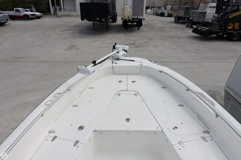 Slide: The Image of Boston Whaler 230 Dauntless 2011 - 10