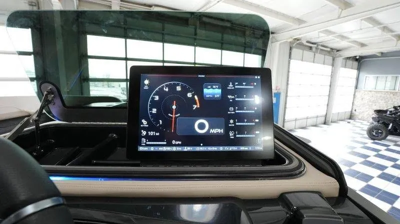 Slide: The Image of Flamingo Rove 24'│26' 2026 - 18