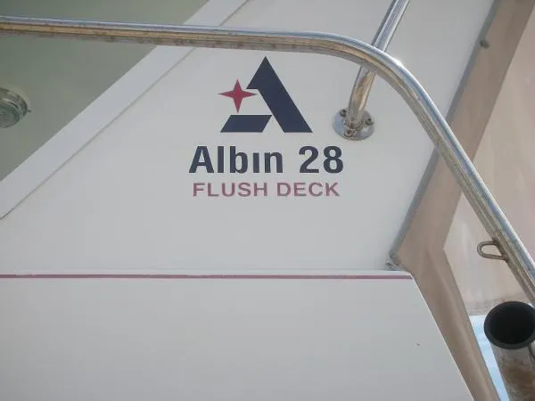 Slide: The Image of Albin Flush Deck/Generator 2005 - 2