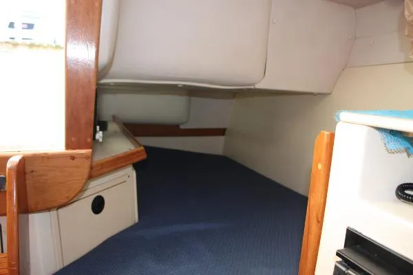 Slide: The Image of Albin Flush Deck/Generator 2005 - 6