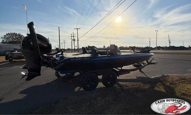 Slide: The Image of Skeeter ZXE20 2026 - 10