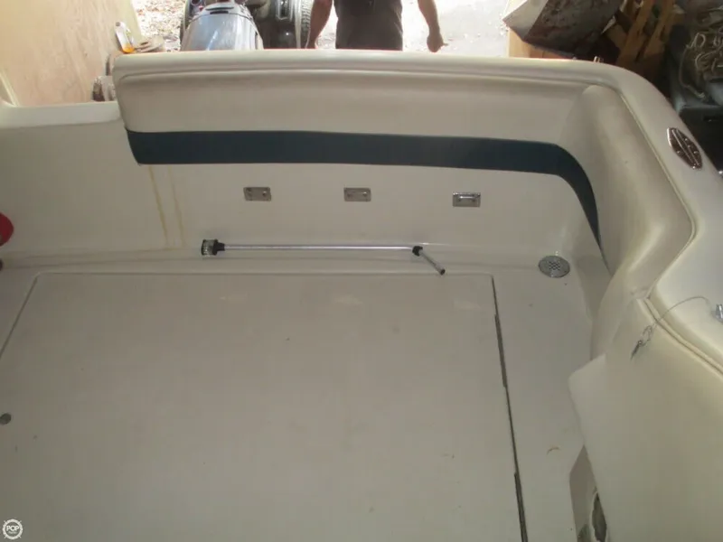 Slide: The Image of Crownline Boats 250CR 1993 - 8