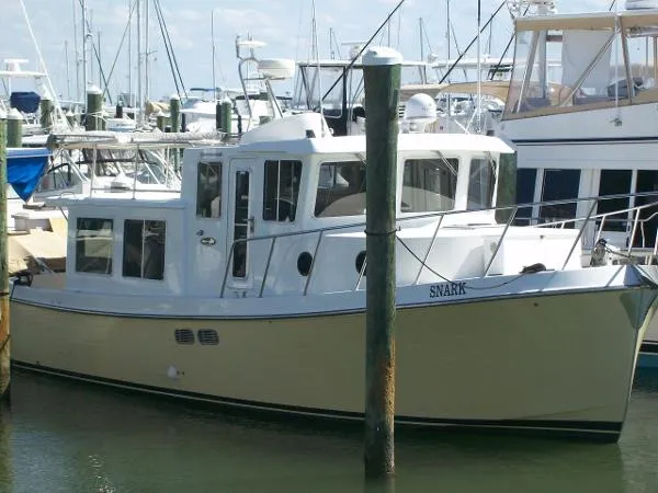 Slide: The Image of American Tug Pilothouse Trawler 2001 - 1