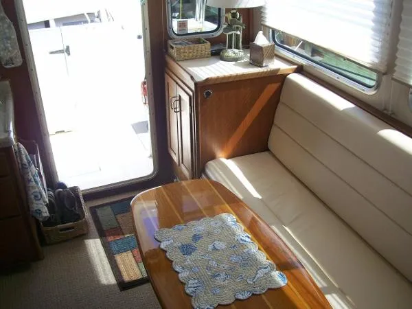 Slide: The Image of American Tug Pilothouse Trawler 2001 - 4