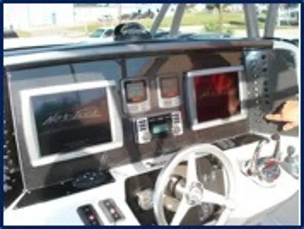 Slide: The Image of Nor-Tech Center Console 2011 - 9
