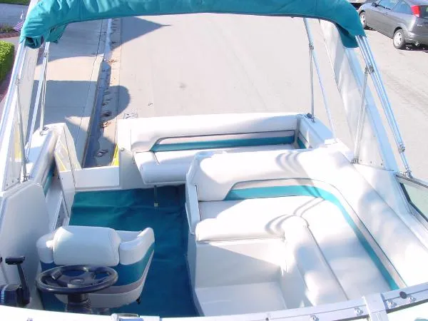 Slide: The Image of Chaparral 29 Signature 1995 - 2