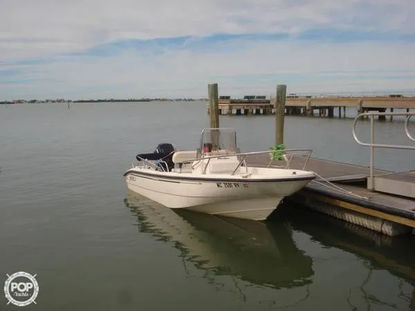 Slide: The Image of Boston Whaler Dauntless 16 2000 - 4